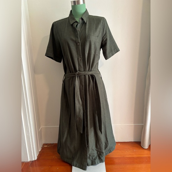 Bridge & Burn Dresses & Skirts - NWOT Bridge & Burn Olive Green Button up Dress